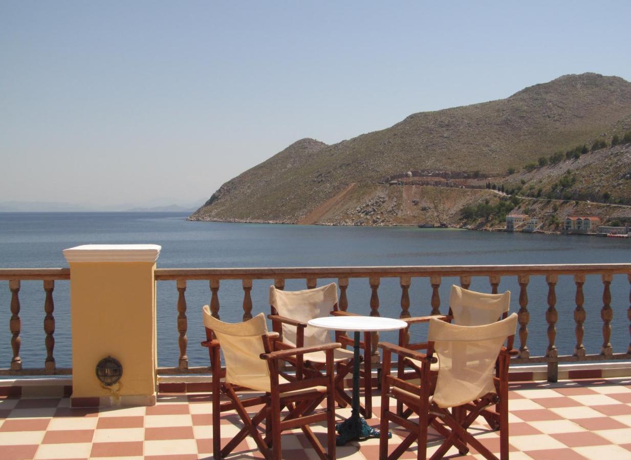 Hotel Aliki سيمي المظهر الخارجي الصورة