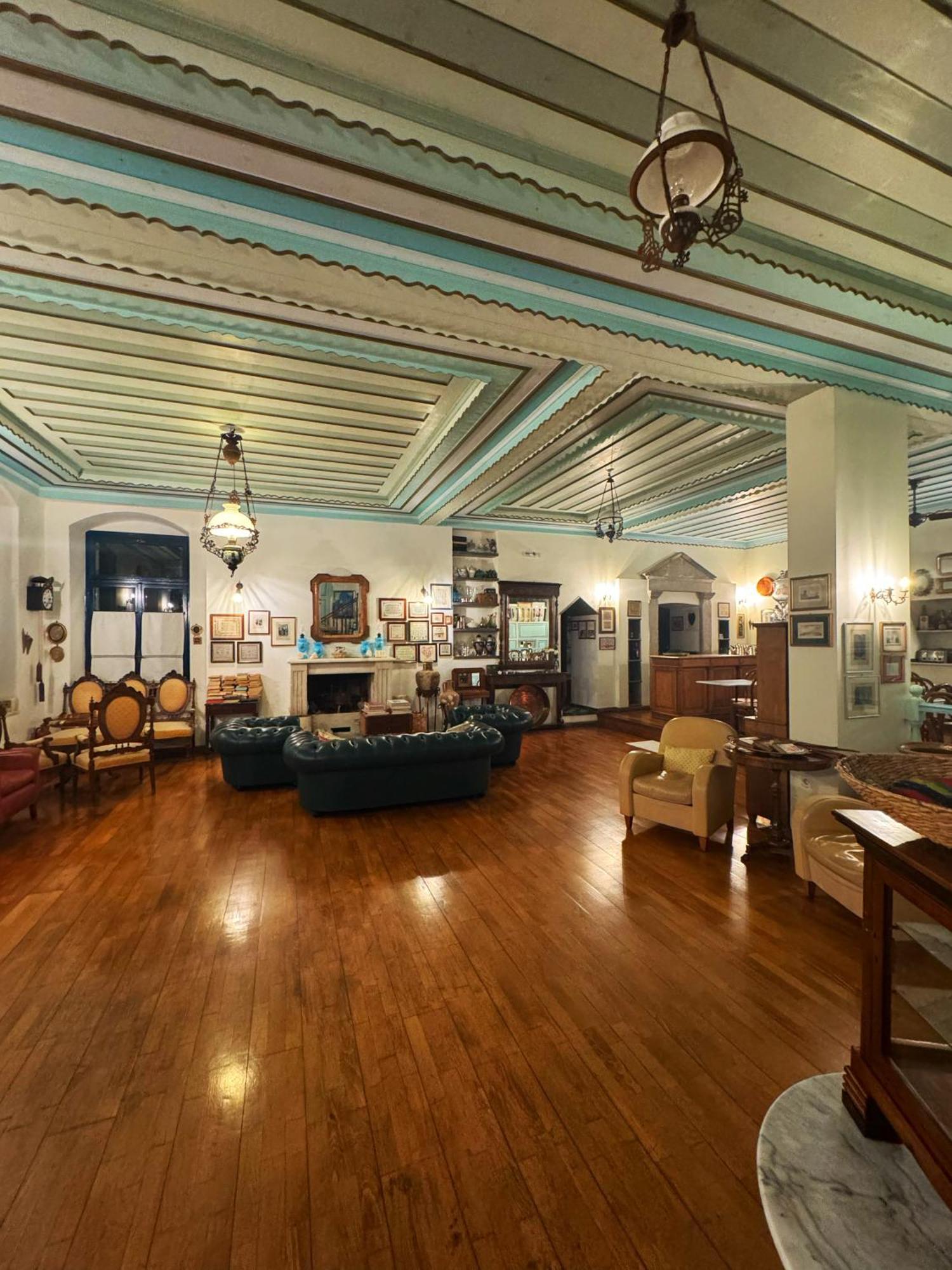 Hotel Aliki سيمي المظهر الخارجي الصورة